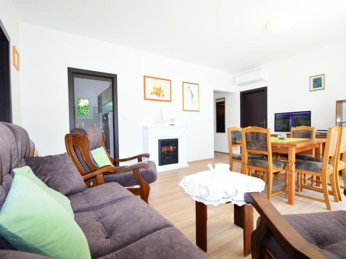 Apartment Amiela By Interhome Trogir Zewnętrze zdjęcie